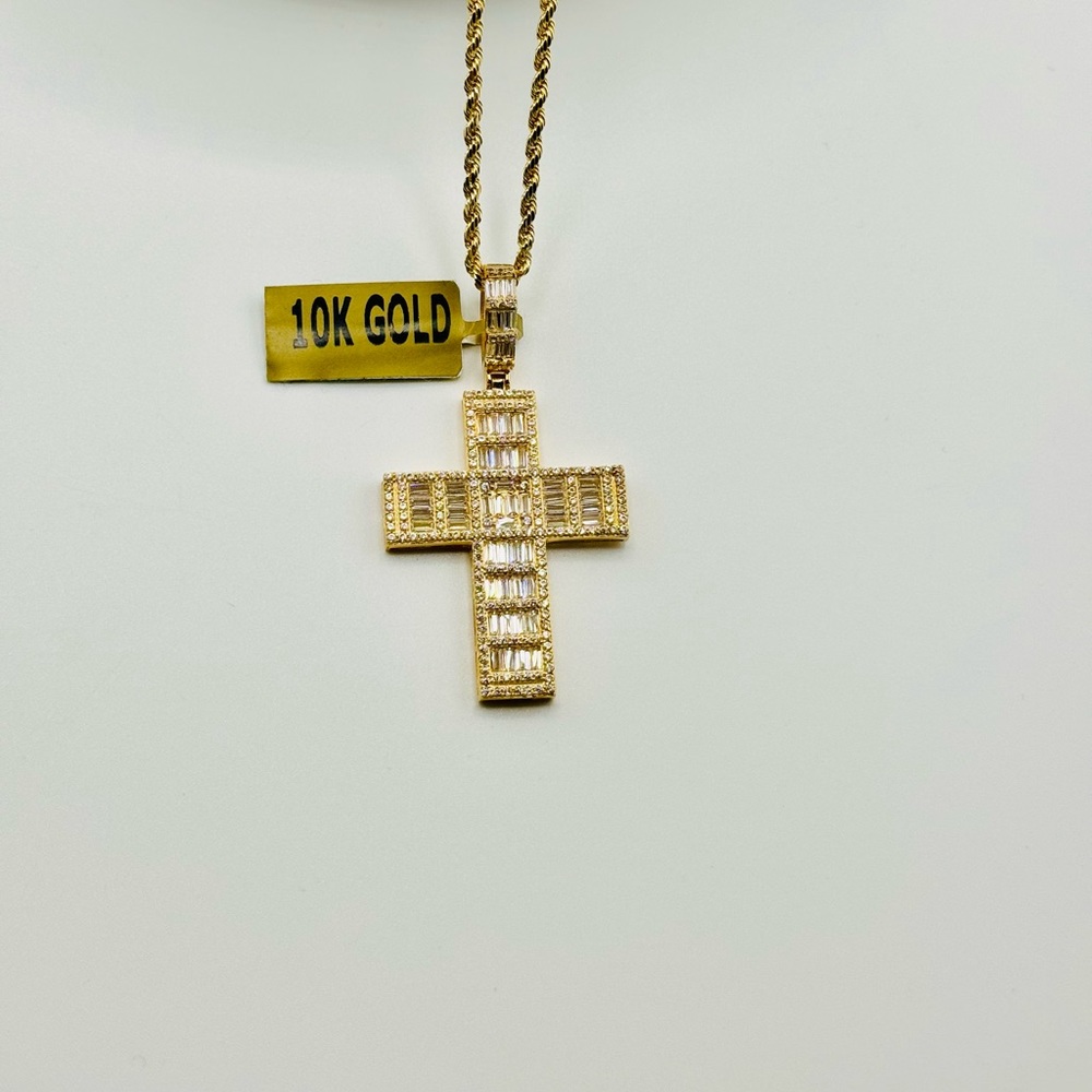 10k Solid Real Gold Cross Pendant, VVS sparkly baguette Swarovski Crystals Cross - Picture 9 of 10